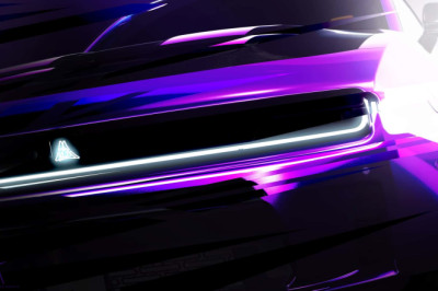 A Wild Dodge Charger and a Ram 1500 V-8 Are Headed to SEMA