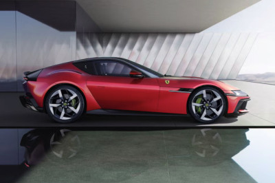 Ferrari Eases Off the Gas in Britain as the Rich Drive Out