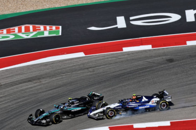 Sainz gets Mexico grid drop for Antonelli clash