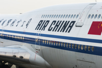 The U.S. May Ban Chinese Airlines That Fly Through Russia So American Planes Can Compete