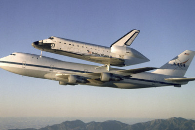 Why NASA Picked A Boeing 747 To Piggyback The Space Shuttle