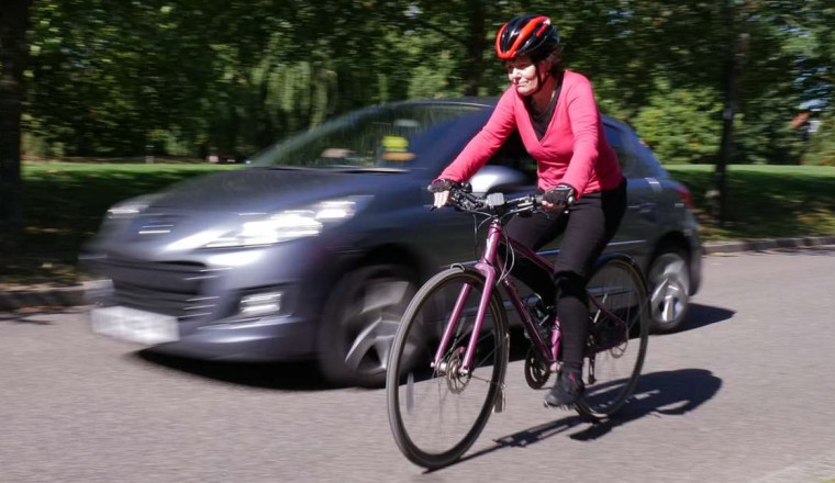 Women are being put off cycling because of drivers overtaking too closely, campaigners say