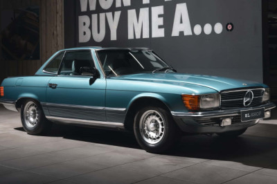 'A Time Capsule': This Pristine Mercedes SL Was Uncovered After 42 Years In Storage