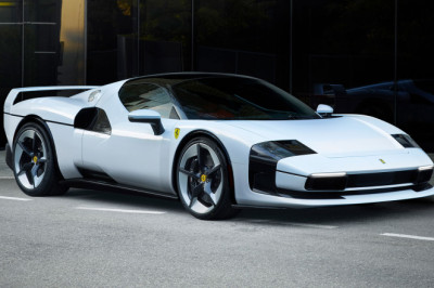 One-Off Ferrari SC40 Pays Homage To The F40