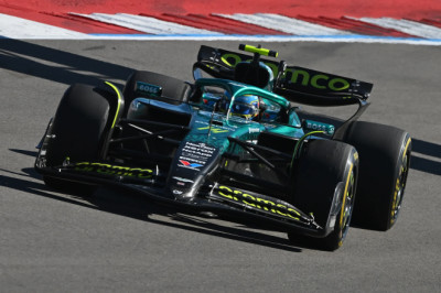 Alonso left frustrated by Aston Martin’s F1 weekend pattern