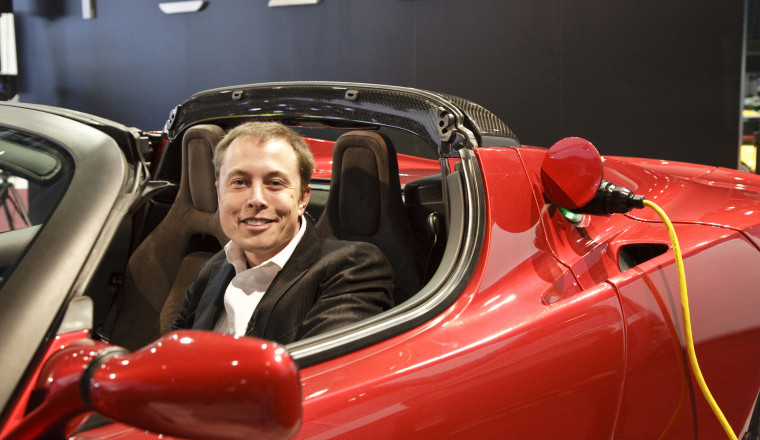 New Tesla Roadster Is Definitely For Sure 100% Guaranteed Still Happening, And We'll See It This Year, Tesla Designer Claims