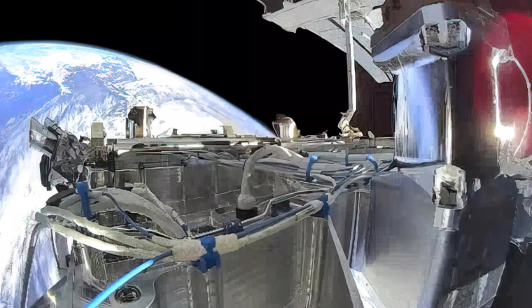 Starlink's Military Twin Is Stepping On Civilian Satellite Control