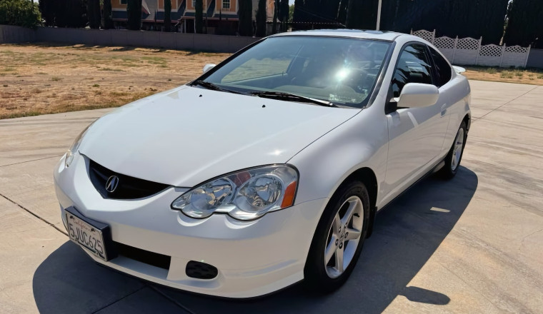 At $8,900, Will This 2004 Acura RSX Score A Coupe Coup?