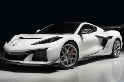 This 40-Mile Corvette ZR1 Isn't A Flip, It's Just Too Much Car For The Owner To Handle (Allegedly)