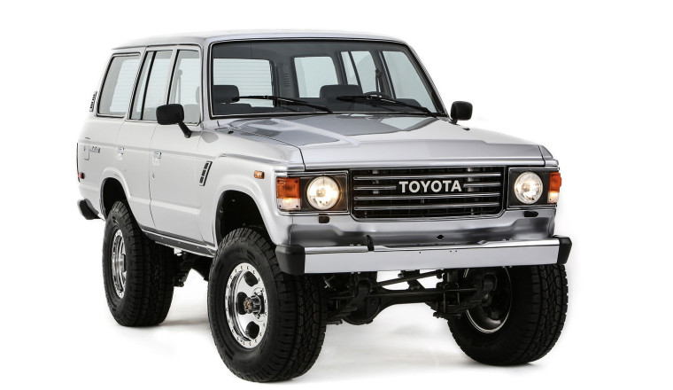 Classic Toyota Land Cruiser Gets 389bhp Twin-Turbo V6 For SEMA