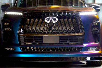 Infiniti Shoved A GT-R Nismo Engine Into A QX80 Just To See What Happens