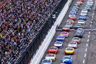 NASCAR starting grid and TV schedule for Martinsville Speedway
