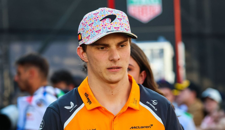 Piastri loses title lead, struggling to adapt to car