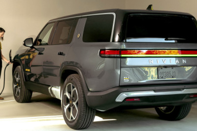 Rivian’s Infamous Price Hike Just Cost Them Hundreds Of Millions