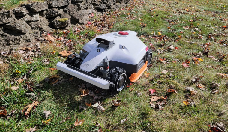 You Don’t Want a Self-Driving Lawnmower. You Want a Mowbot