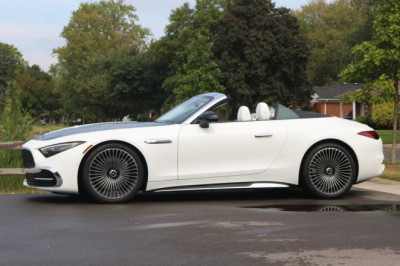 2026 Mercedes-Maybach SL 680 Monogram Series: A Status Symbol for the MTV Cribs Generation