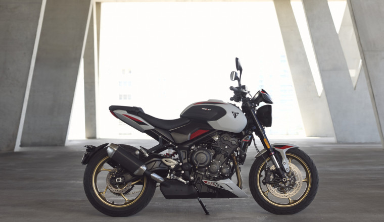 2026 Triumph Trident 800 Could Take The Middleweight Naked Throne