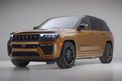 Still No Hemi: 2026 Jeep Grand Cherokee Gets Rowdy Hurricane I4 Instead