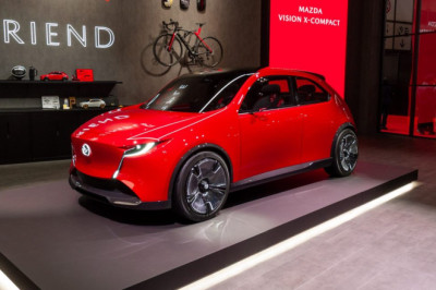 Mazda’s New Tiny Hatchback Concept Just Wants to Be Your Friend