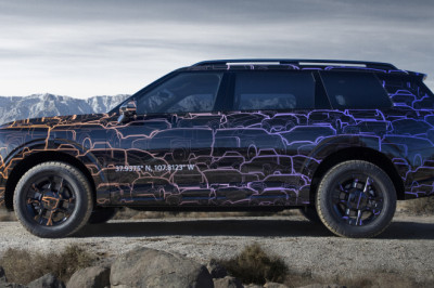 This 2027 Kia Telluride's Camouflage Wrap Is Made Of Sketches From Its Design Process