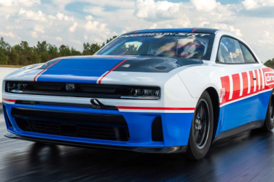 Finally, A New Dodge Charger With a Hemi V-8