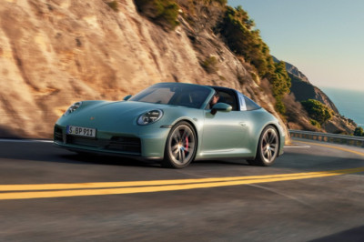 Porsche Files Patent App for Tunnel Mode, and It Sounds Like the Best Car Gimmick Yet