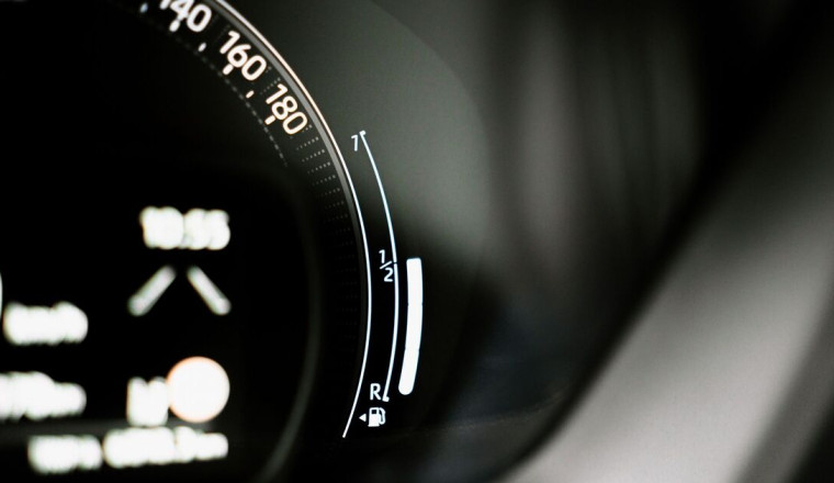 UK drivers told to never ignore these 'critical' dashboard lights