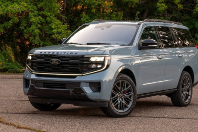 2025 Ford Expedition Review: Trying to Capture Families’ Hearts, But Can It?