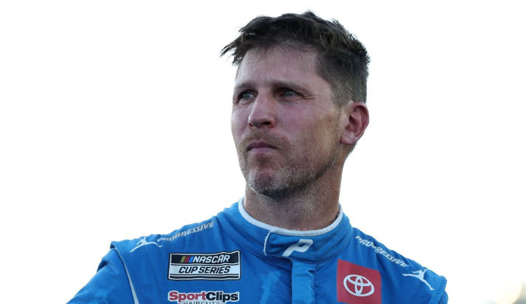 Larson's NASCAR crown comes at Hamlin's heartbreaking expense: 'Doesn't feel right'