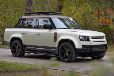 New Defender Pickup offered in two V8 flavours