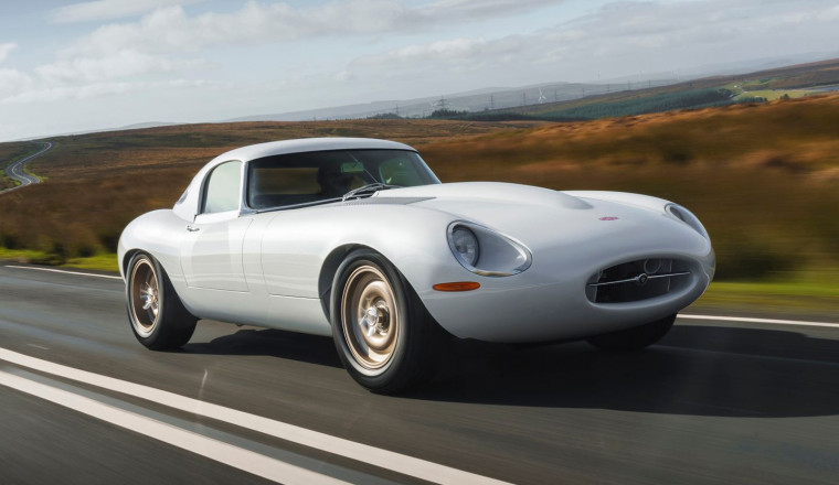 Incredible Eagle Lightweight GTR takes to the road