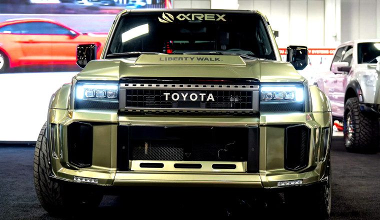 Liberty Walk’s Land Cruiser Looks Ready To Start A Fight It Can’t Win