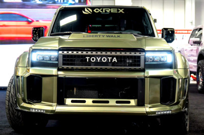 Liberty Walk’s Land Cruiser Looks Ready To Start A Fight It Can’t Win