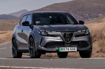 2025 Alfa Romeo Junior Veloce | UK Review