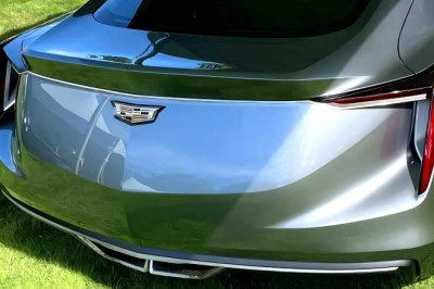 GM Might Have Another RWD Surprise Up Its Sleeve