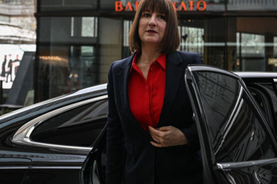 Rachel Reeves to slap drivers with new 3p pay-per-mile charge