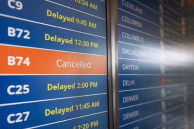 Republicans Order Airlines To Offer Fewer Flights (Just In Time For The Holidays)