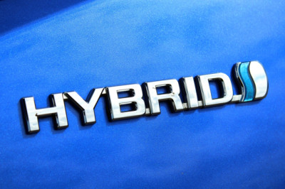 Do Hybrid Drivetrains Need To Warm Up Before Driving?