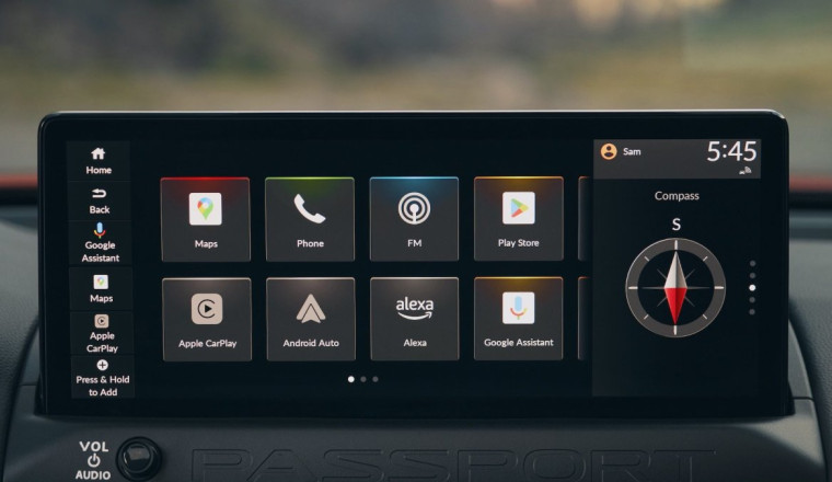 Honda CEO Says Going It Alone on Car Software “Doesn’t Make Sense”