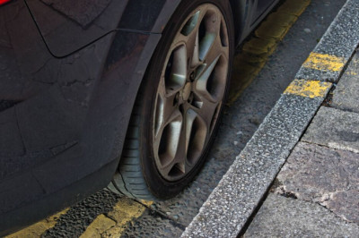 'Misunderstood' double yellow line rule that few drivers know about