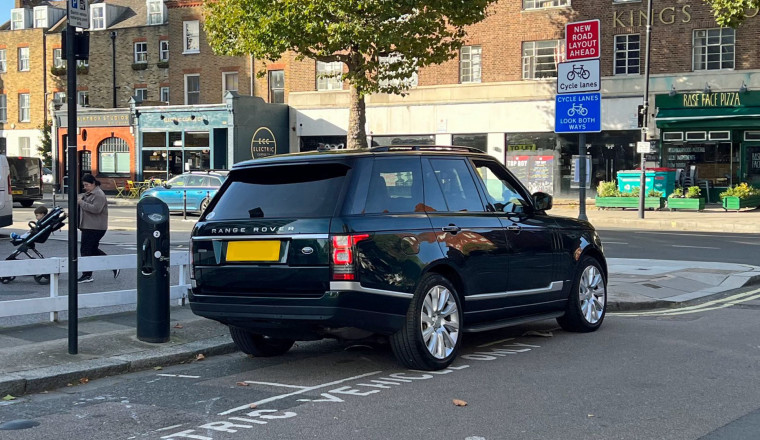 Most motorists want to see SUV parking charges TRIPLED