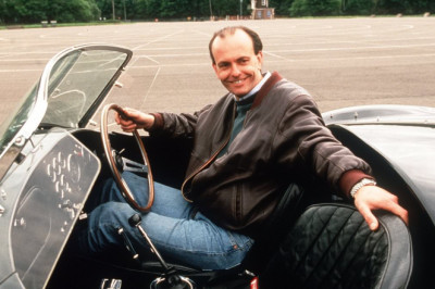Top Gear and Fifth Gear star Quentin Willson dies at 68 after battle with lung cancer as family pay tribute to a 'true national treasure'