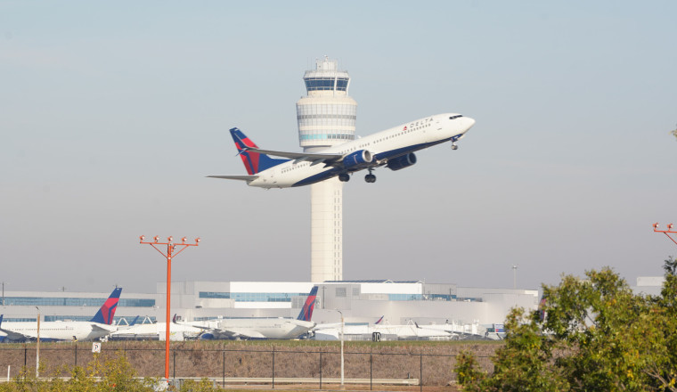 FAA-Mandated Flight Cuts Continue As Controllers Miss 2nd Paycheck