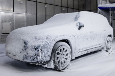 First images of new Mercedes GLB ahead of December debut