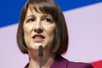 Rachel Reeves is about to wreck everything and ensure Brits never want to drive an EV