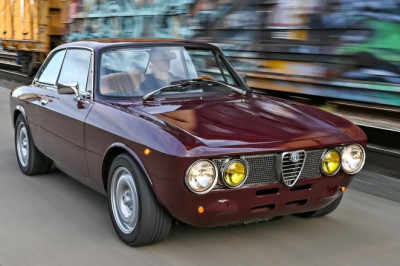 At $50,500, Would You Tell This Restored 1972 Alfa Romeo 2000 GTV To GTFO?
