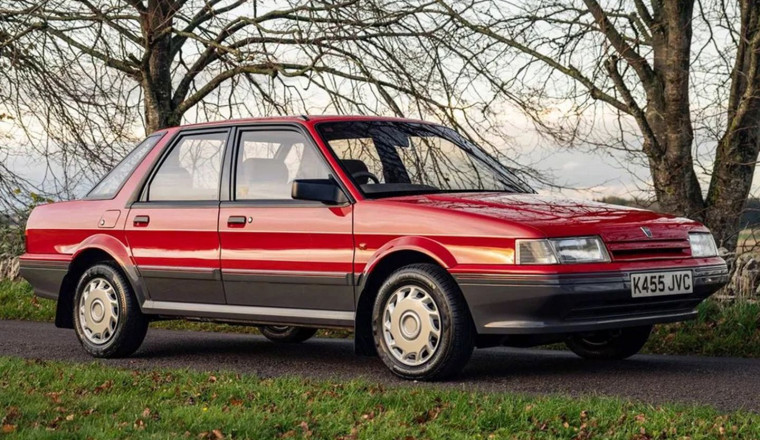 Hold the phone: a Montego 2.0 LXi is for sale