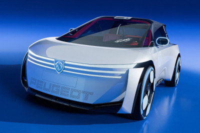 Peugeot Polygon is a radical small concept car with many sides and a SQUARE steering wheel