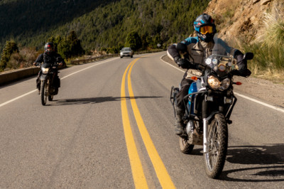 5 Motorcycle Etiquette Rules That Separate Newbies From Pros