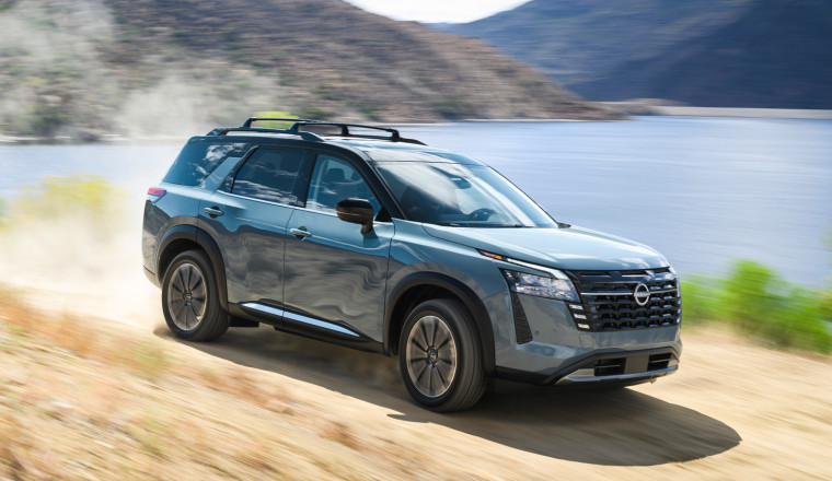 Lightly Refreshed 2026 Nissan Pathfinder Gets A New Grille, A New Screen, And Not Much Else